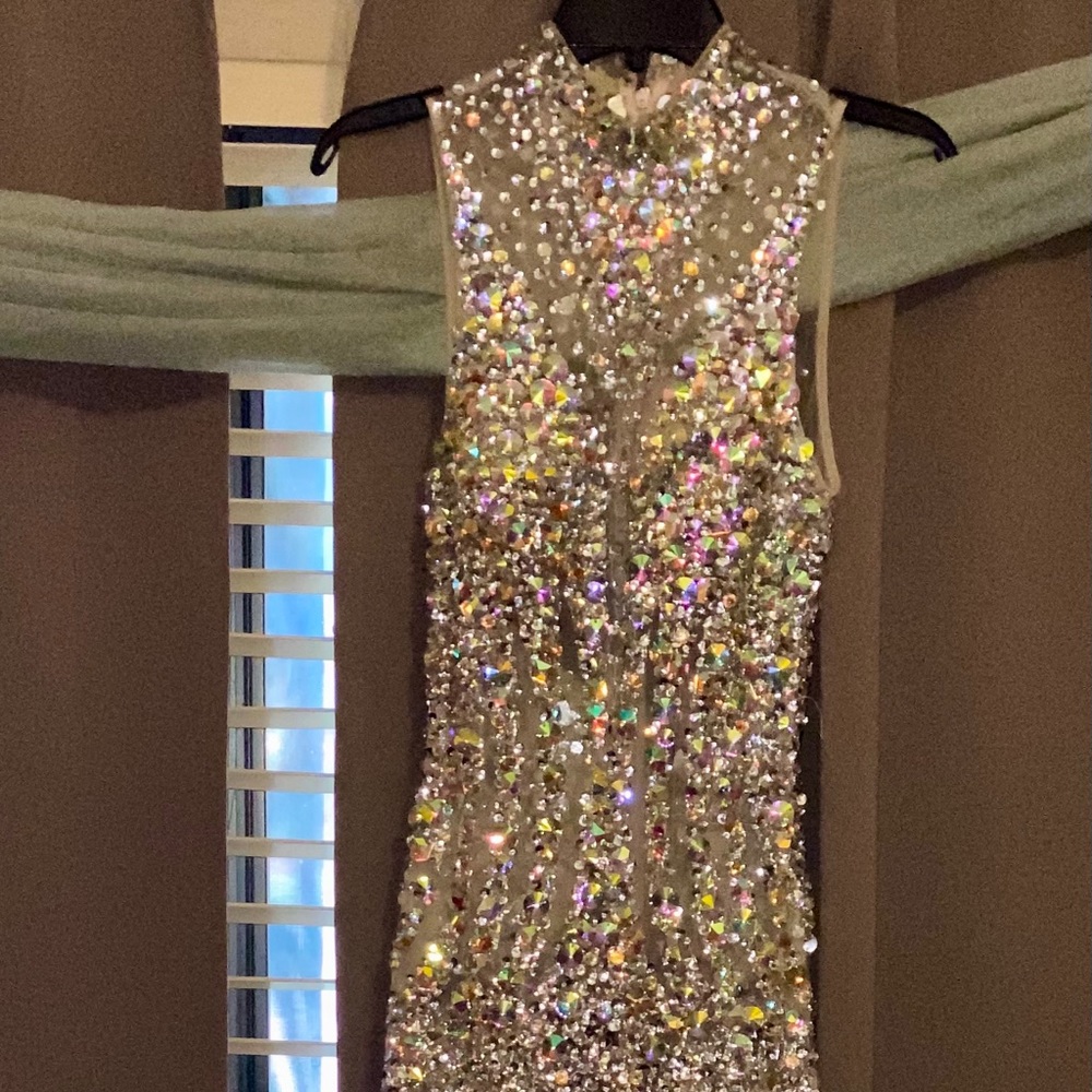 Beautiful Prom Gown - Picture 2 of 8